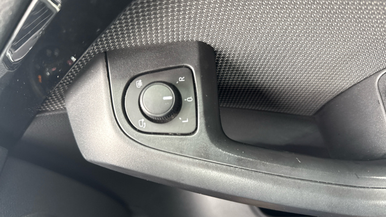 SEAT Ateca 2.0 TSI Xcellence [EZ] 5dr DSG 4Drive Petrol Estate